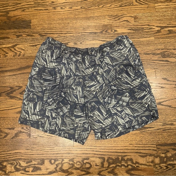 Mens XXL Columbia Swim, Hiking shorts tropical Pattern - Picture 10 of 10